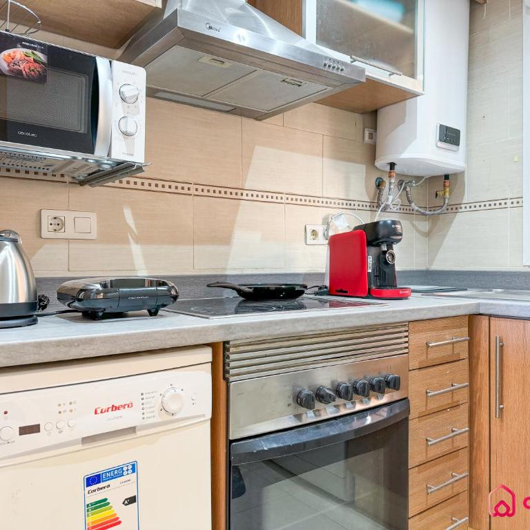 Refugio Marítimo - Apartamento de 2 dormitorios con balcón - 18