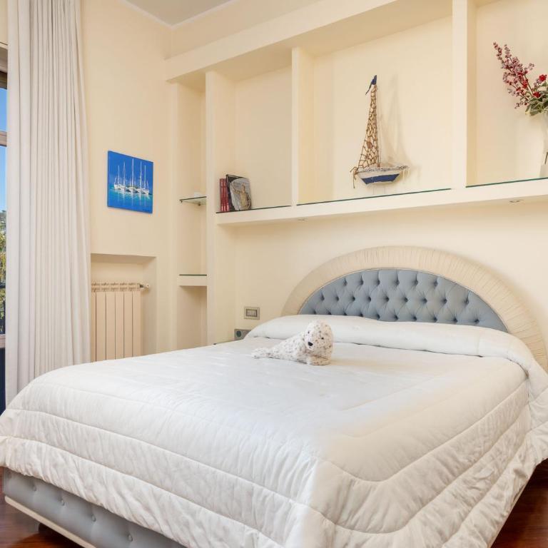 Pine House Sorrento - Three-Bedroom Apartment - 36