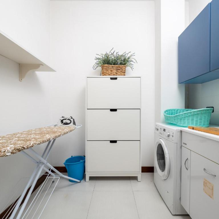 Pine House Sorrento - Three-Bedroom Apartment - 11