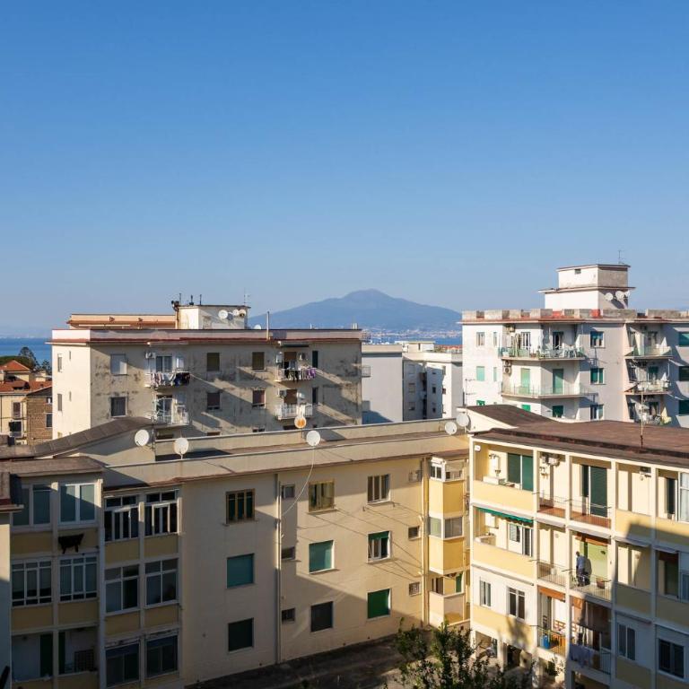 Pine House Sorrento - Three-Bedroom Apartment - 53