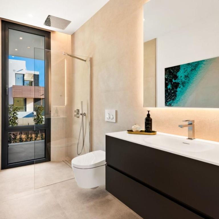 Villas Las Vistas II, Sierra Blanca, Marbella - Villa Deluxe - 4