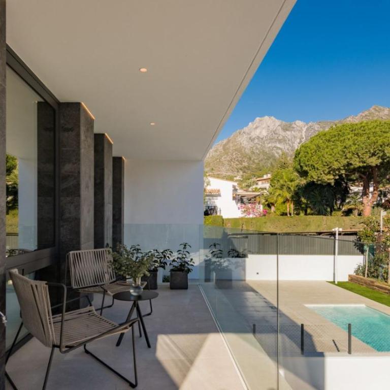 Villas Las Vistas II, Sierra Blanca, Marbella - Villa Deluxe - 11