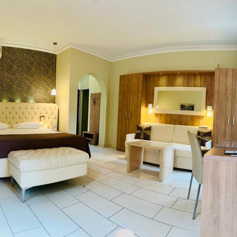 Best Western Hotel Bellevue au Lac - Junior Suite con Balcone - 5