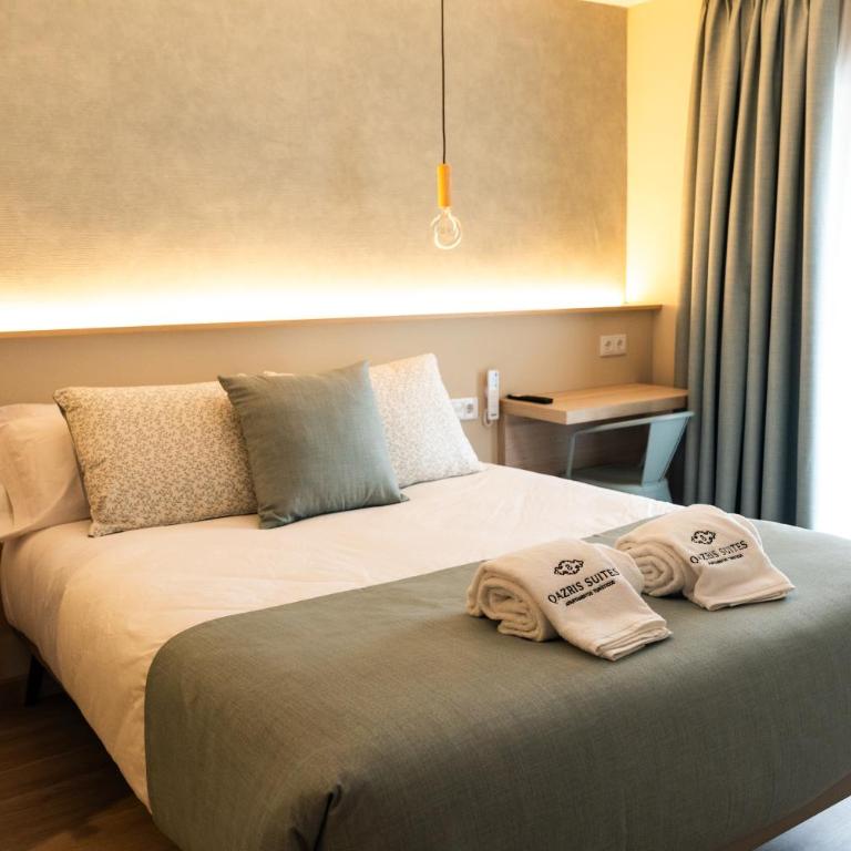 Qazris Suites - Studio Apartment with Balcony - 13