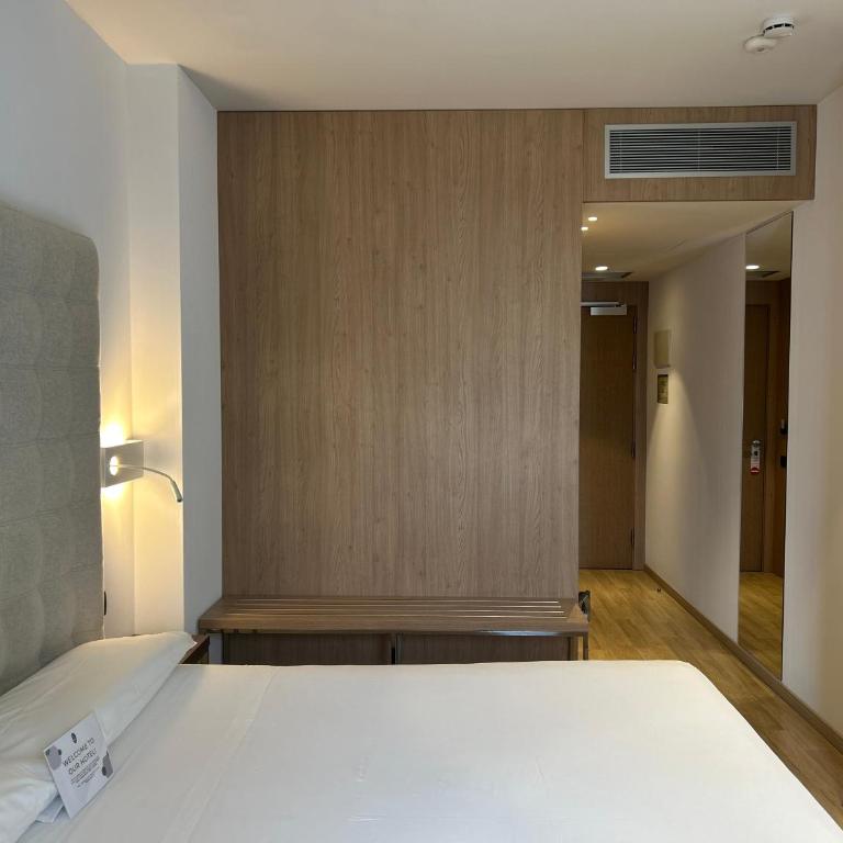 Chi - Double Room - 3