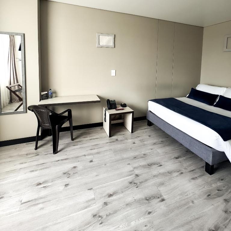 Hotel WLH Silver Corferias - Habitación Individual - 14