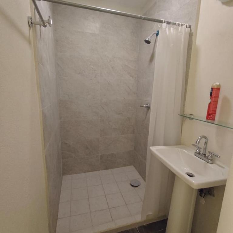 Loft Dee Dee centrical location - One-Bedroom Apartment - 9