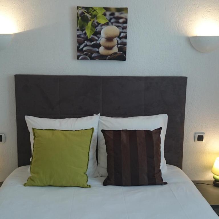 Le Castelet - Chambre Double Standard - 12