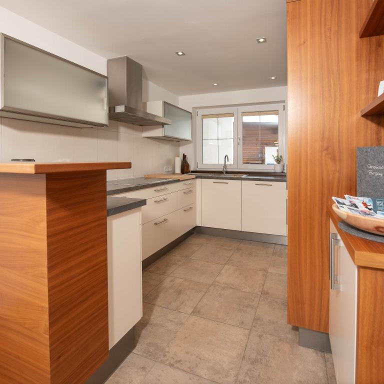 Ferienhaus Bergauf with Hot Tub - Haus mit 3 Schlafzimmern - 32