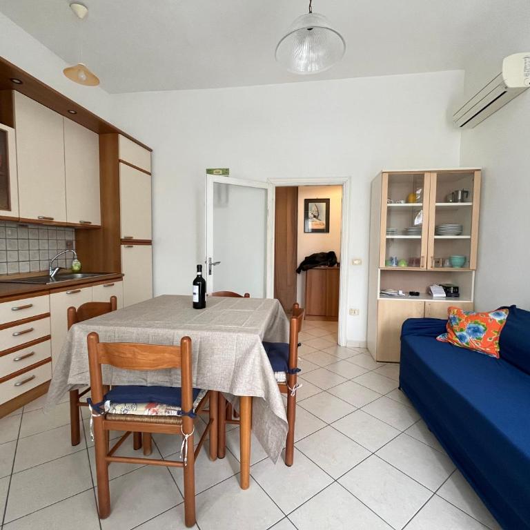Follonica Vacanze 7 - Appartamento con 1 Camera da Letto - Lato Mare - 4