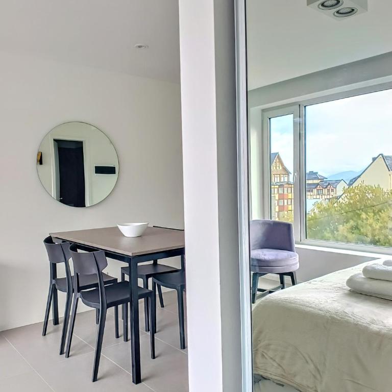 Libertador407 - Estudio con 1 cama grande - 27