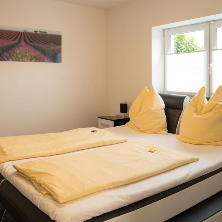 Up to 37 people - Your home - Mountain home - Apartment - 14
