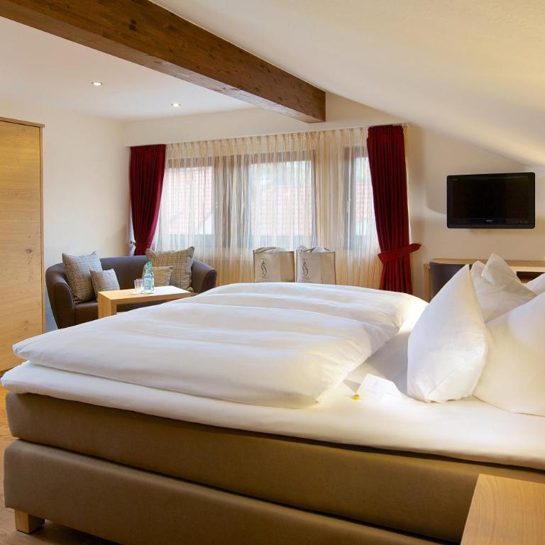 Hotel Hirsch - Comfort Doppelzimmer - 4