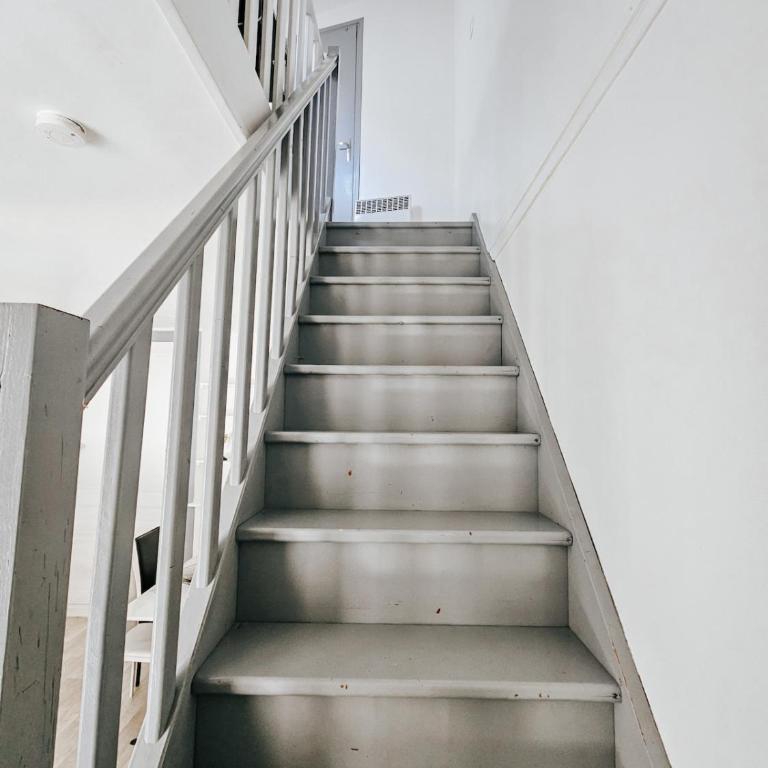 Henri, Hyper centre, Parking privé - Appartement 2 Chambres - 12