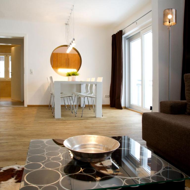 Arnsteiner Apartments - Apartment mit 2 Schlafzimmern und Terrasse - 7