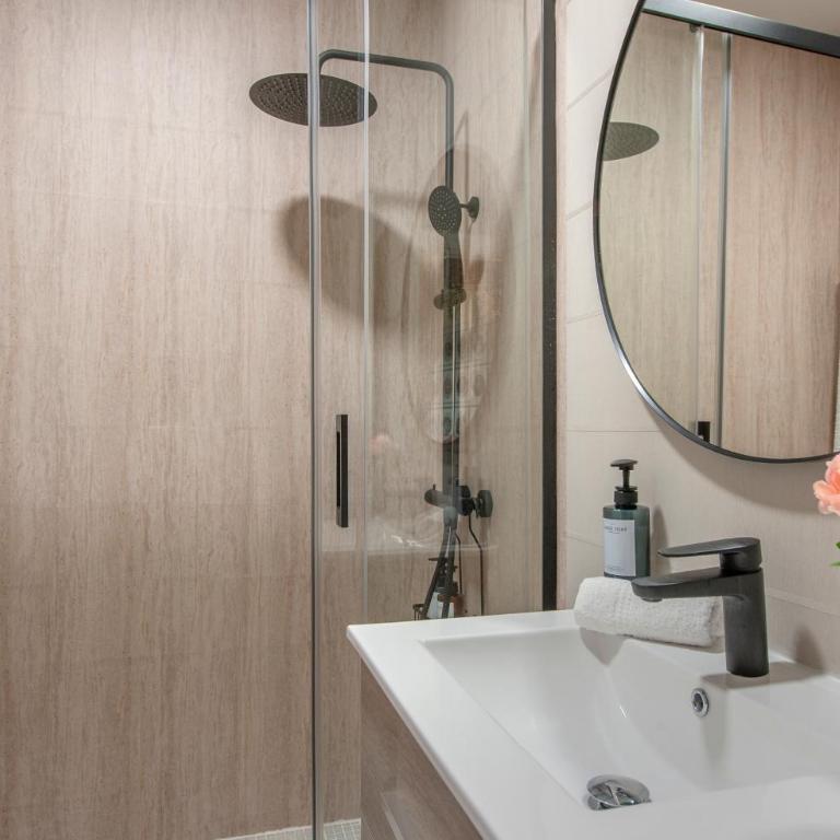 Impresionante y lujoso a 5 minutos de la Giralda - Apartamento de 1 dormitorio - 12
