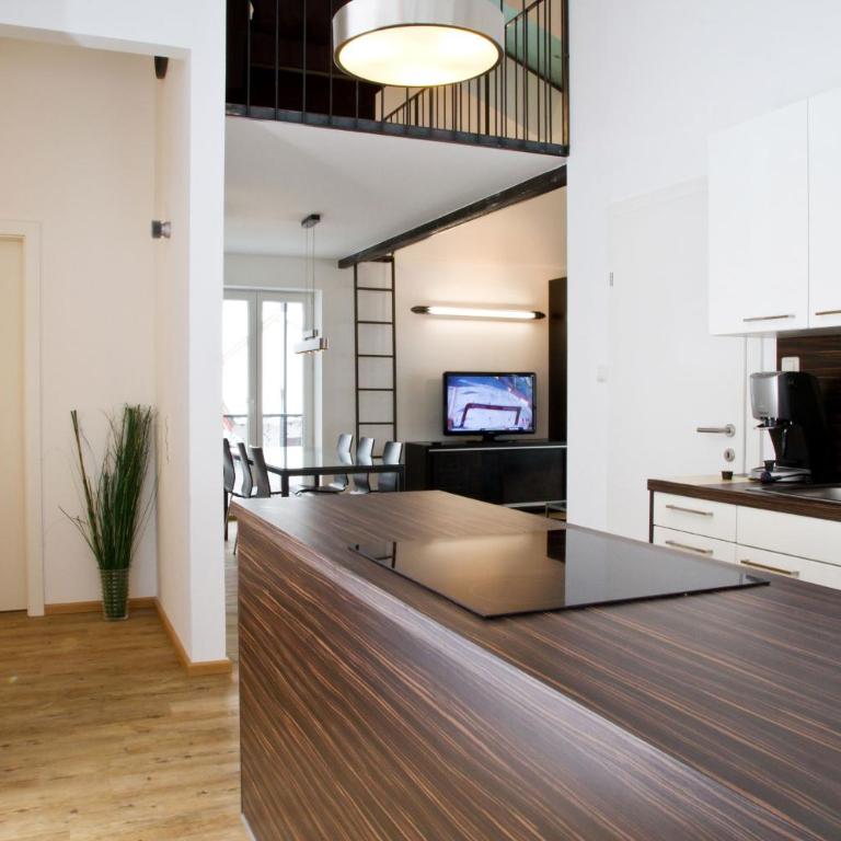 Arnsteiner Apartments - Apartment mit 2 Schlafzimmern und Balkon - 16