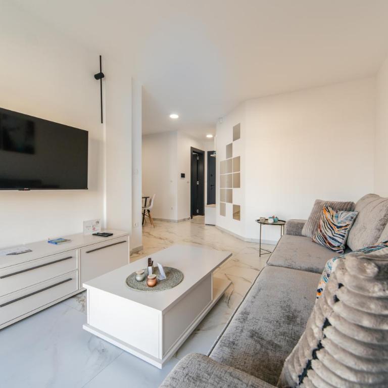 Harizma apartmani - Avenija - One-Bedroom Apartment - 4