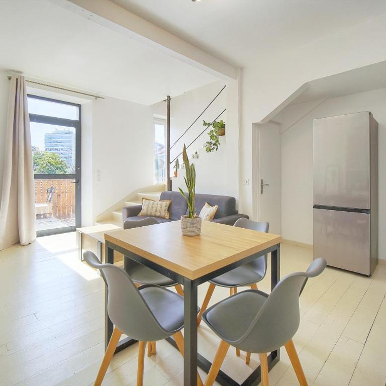 Charmant duplex proche de Cannes centre et à 2min à pied de la mer - Superior Apartment mit 1 Schlafzimmer und Balkon - 7