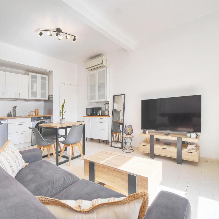 Charmant duplex proche de Cannes centre et à 2min à pied de la mer - Superior Apartment mit 1 Schlafzimmer und Balkon - 12
