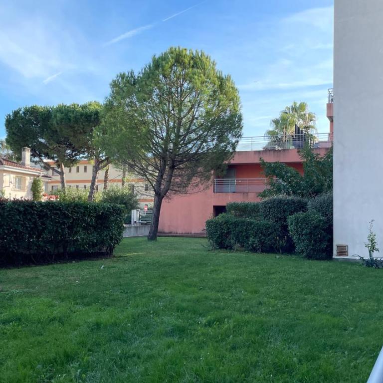Studio proche plage avec jardinet et parking - Casa Garcia - Studio-Apartment - 17