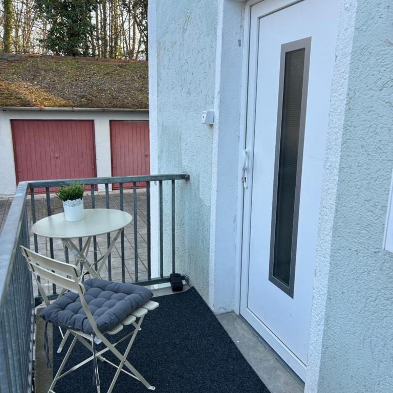 Happy Künstlerflair - Studio-Apartment mit Queensize-Bett - 21