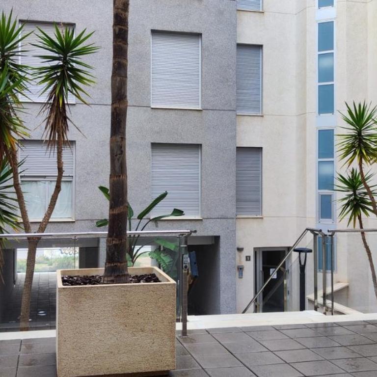 Apart Barlovento con piscina a 10 min de la playa - Apartamento Estándar de 3 dormitorios - 35