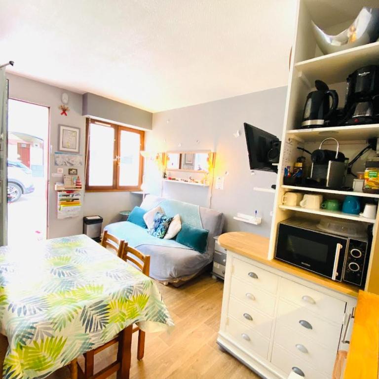 Le Navarre, charmant T2 familial bien équipé en rdc , en centre-ville Cauterets - Apartment - Ground Floor - 3