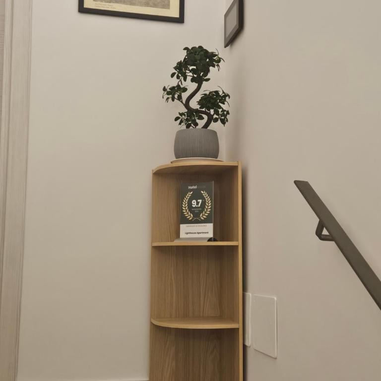 Lighthouse Apartment - Two-Bedroom Apartment - 13