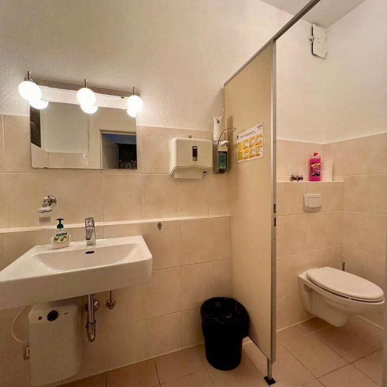 Sahara Hosting Apartments Room 1&3 Nürnberg City Altstadt Self Checkin - Appartamento con 2 Camere da Letto - 21