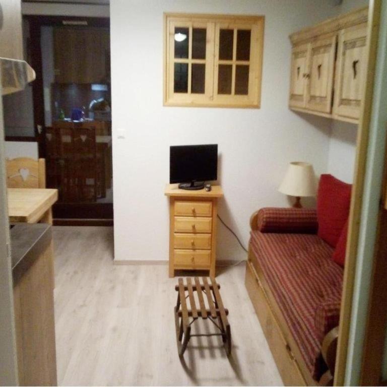 Apartment in Châtel with Stunning Mountain Views - Apartamento de 1 dormitorio - 4