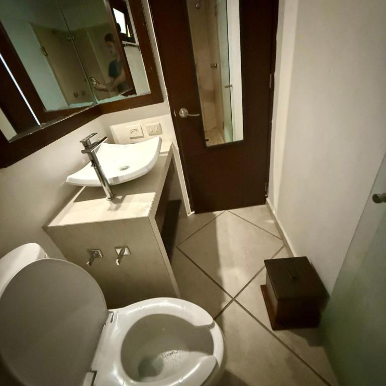 AMANÁA Hotel Boutique - Suite con cama grande y balcón - 30