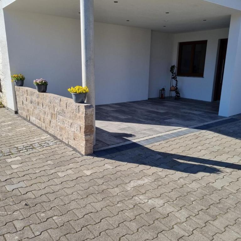Landhaus Poppler mit Aufzug - Apartment mit 1 Schlafzimmer - 7
