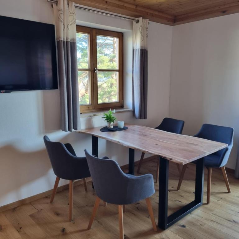 Landhaus Poppler mit Aufzug - Apartment mit 1 Schlafzimmer - 13