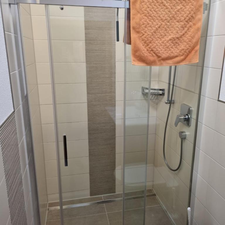 Landhaus Poppler mit Aufzug - Apartment mit 2 Schlafzimmern - 19