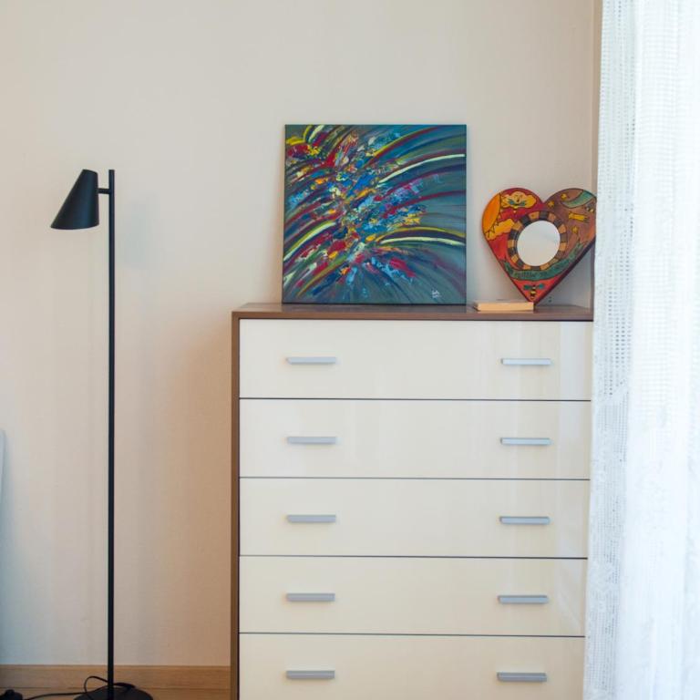 Charming Avenue Stay - One-Bedroom Apartment - 30