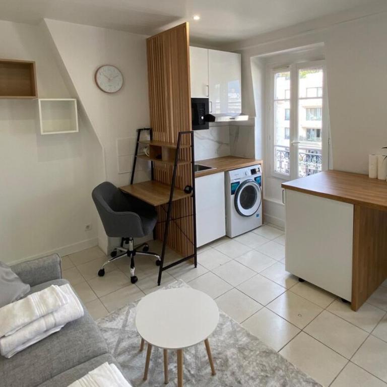 Superb Studio with Eiffel Tower View - Appartement 1 Chambre - 1