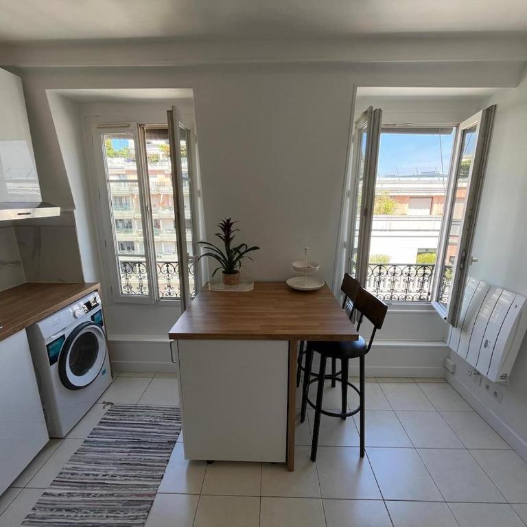 Superb Studio with Eiffel Tower View - Appartement 1 Chambre - 6