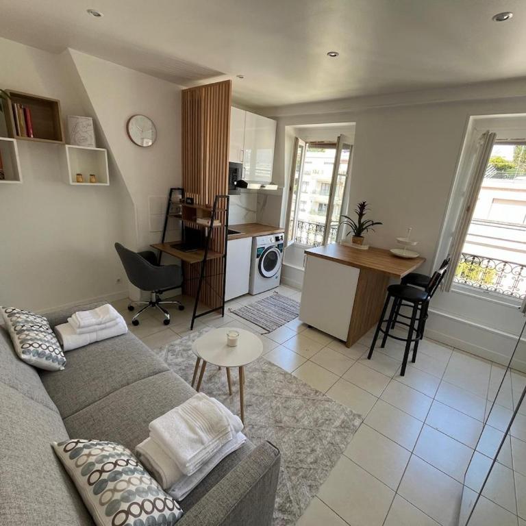 Superb Studio with Eiffel Tower View - Appartement 1 Chambre - 8