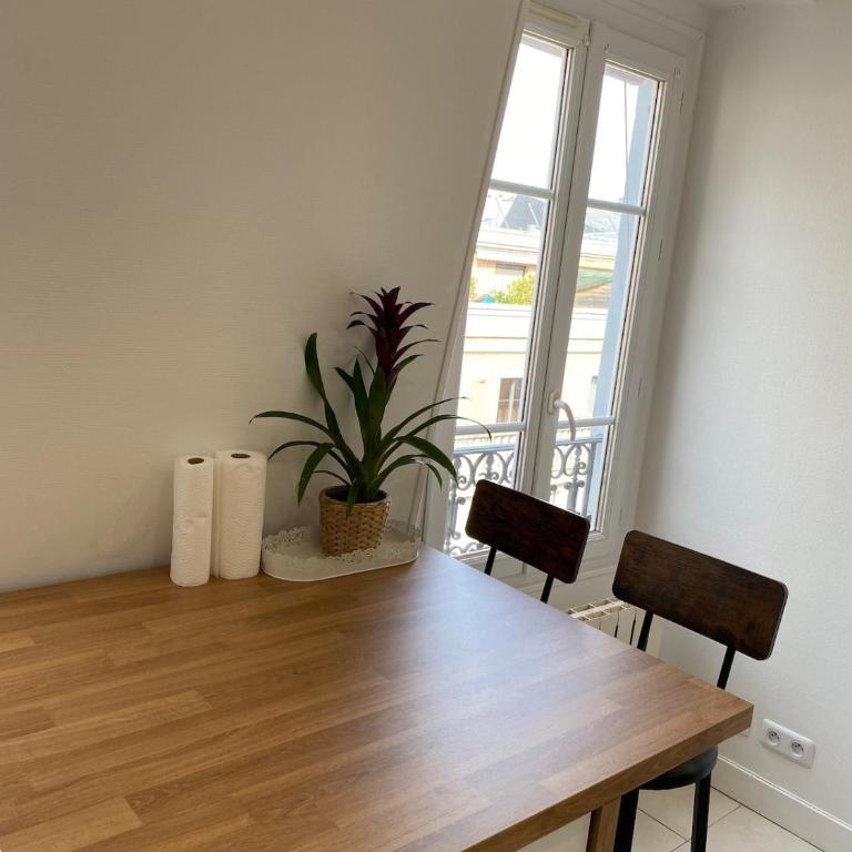 Superb Studio with Eiffel Tower View - Appartement 1 Chambre - 10
