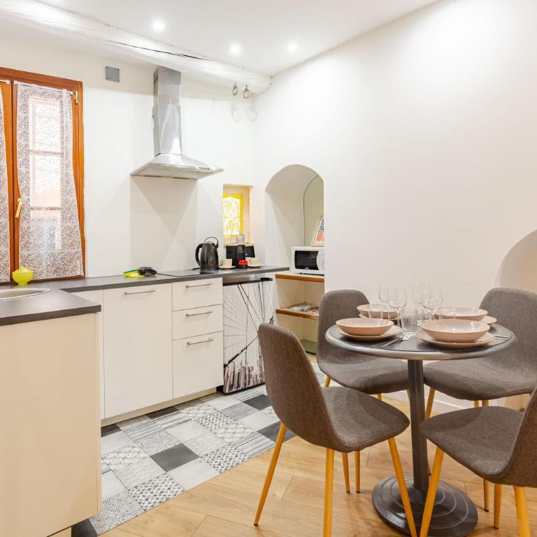 Cocon charmant et paisible au cœur du Vieux Nice - Appartement 1 Chambre - 13