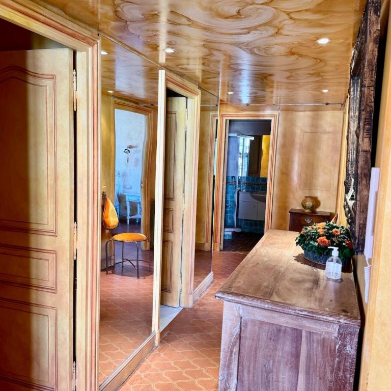 Appartement Place des Lices, Saint-Tropez - Apartamento de 2 dormitorios - 11