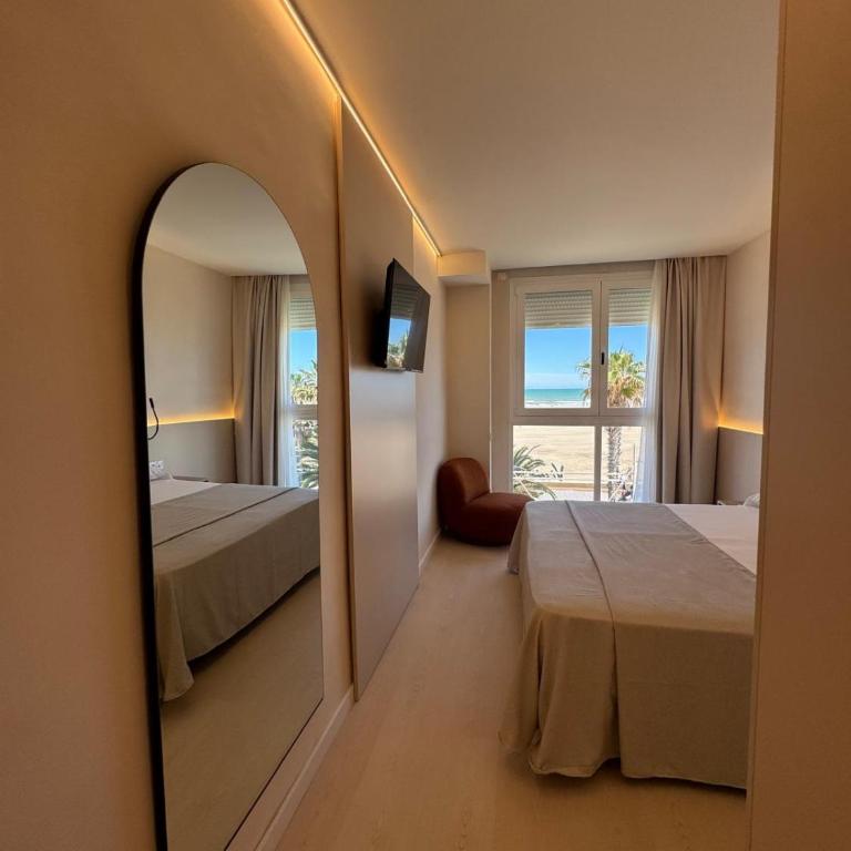 El Globo - Superior Double or Twin Room with Sea View - 3