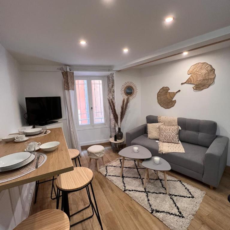 Charme et Authenticité à Menton - Centre & Plages - Apartment - 1