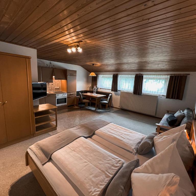 Hoamat House I Boutique Apartments - Apartment - 2