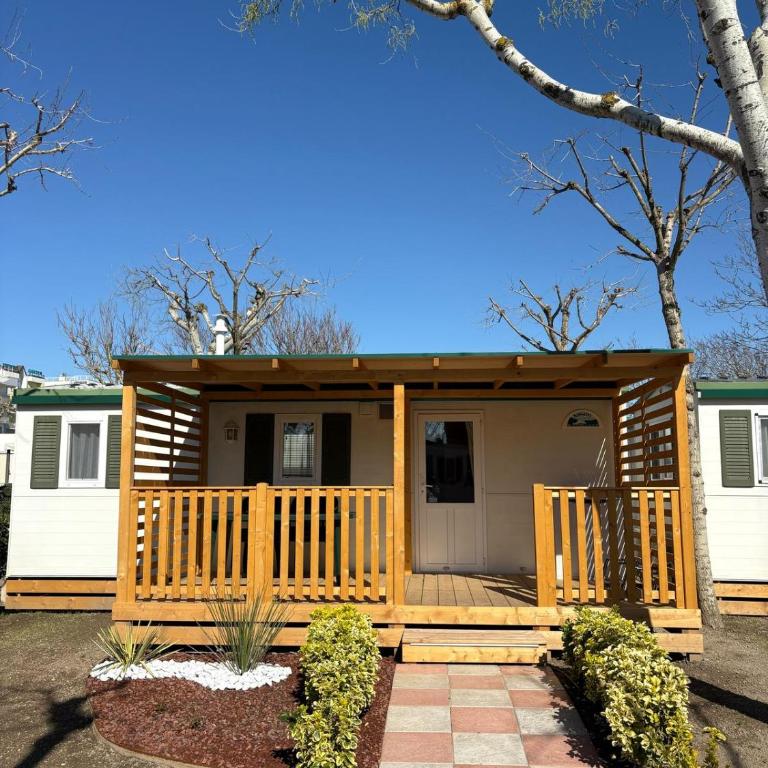 Camping Village Adriatico - Chalet Standard con 2 Camere da Letto - 8
