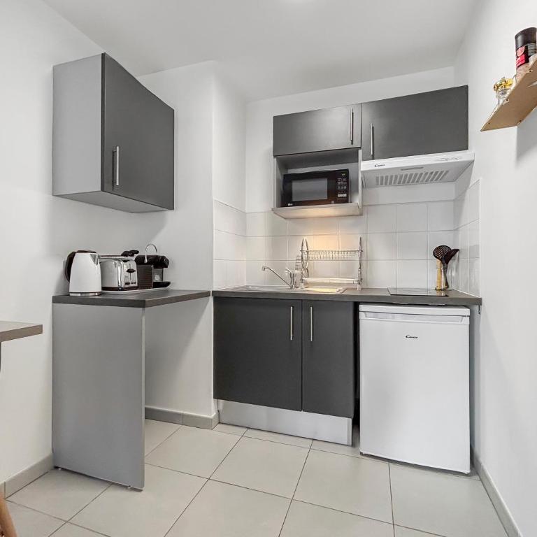 Appartement Cosy Avec Grande Terrasse - Apartamento de 1 dormitorio - 14