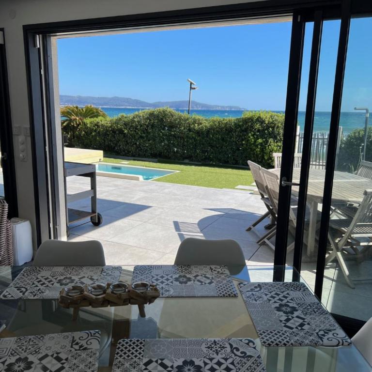Villa Récampado Les pieds dans l'eau avec piscine - Villa - 14