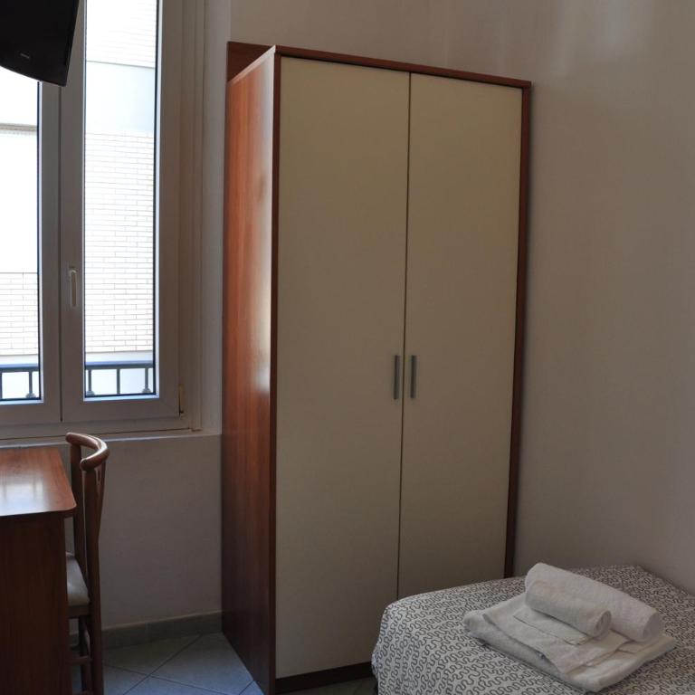 Hotel Villa Caterina - Camera Singola con Bagno - 10