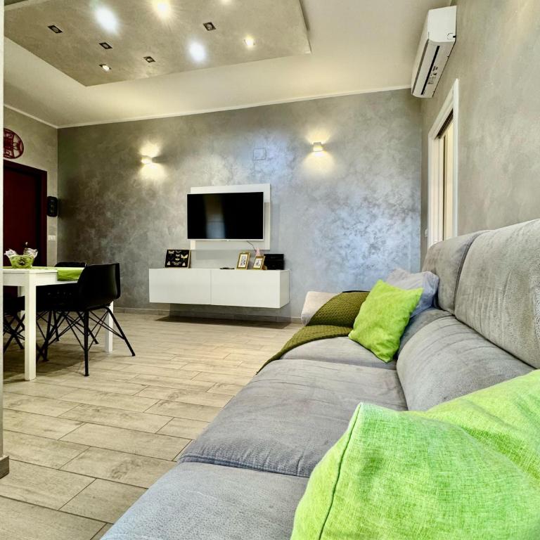 Lorena's Home Bergamo - Appartamento con 2 Camere da Letto - 14